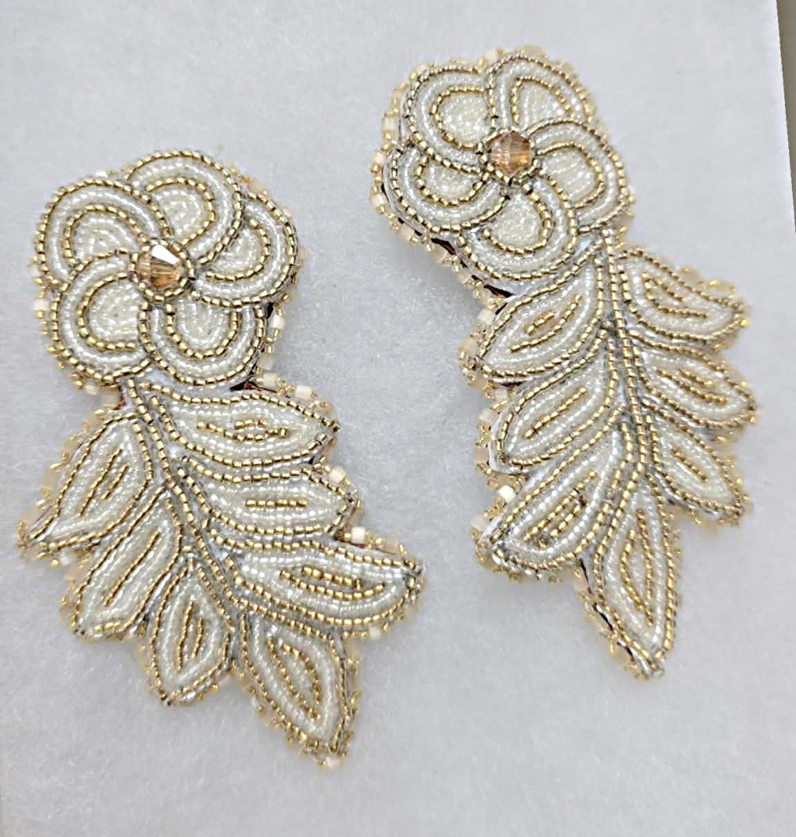 K.FRANCISBRAND Cream Beaded Earrings